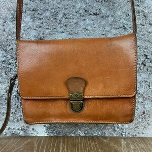 547 Patricia Nash Lanza Classic Tan Leather Crossbody Bag -women’s